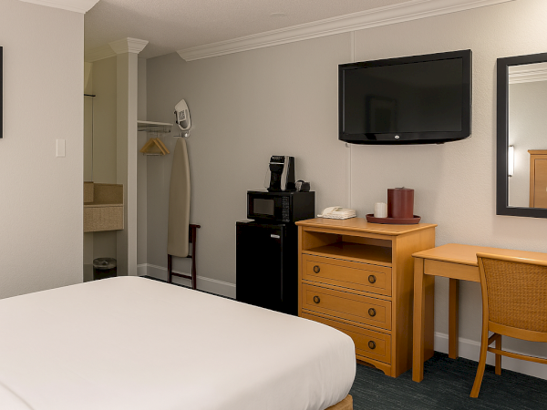 StarGazer Inn and Suites