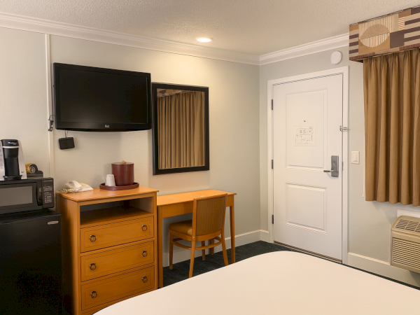 StarGazer Inn and Suites